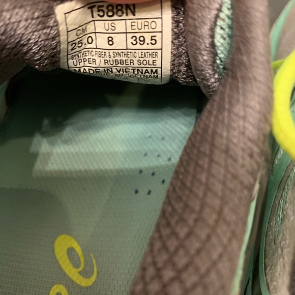 $55🔥ASICS sneakers size 8US or 39.5 Euro - Picture 5 of 7